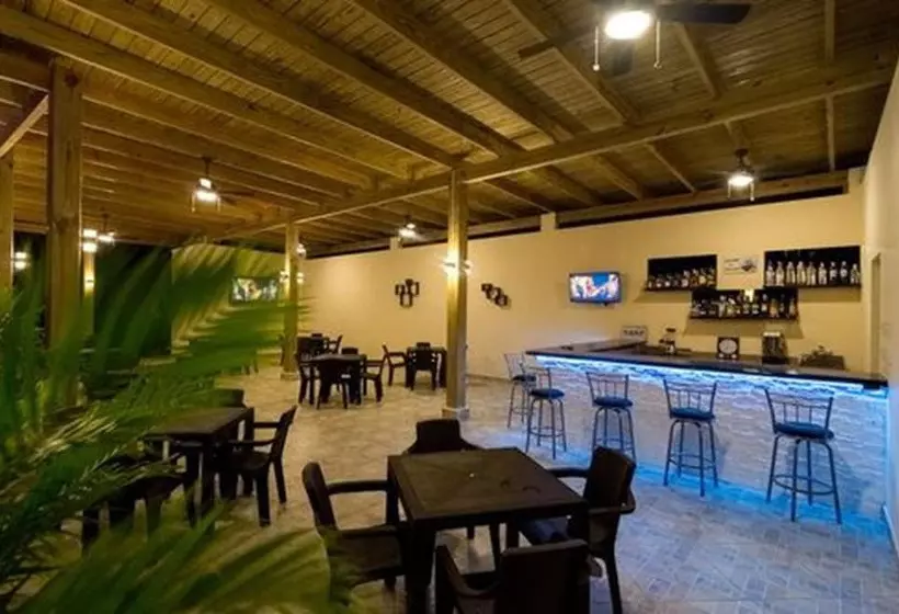 هتل Caribbean Diamond Boutique