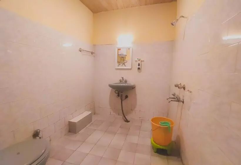 Hotelli Himdhara, Dalhousie