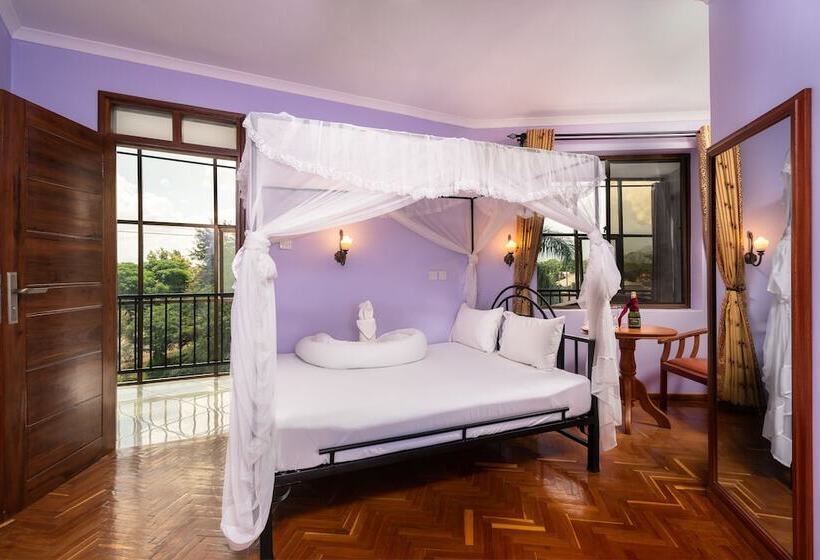 Отель Mrimba Palm