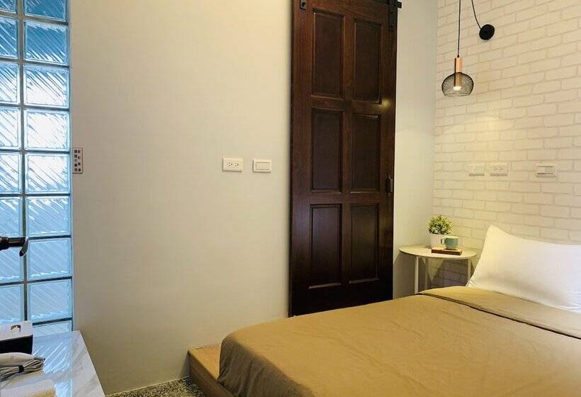 پانسیون Oyaji Guesthouse