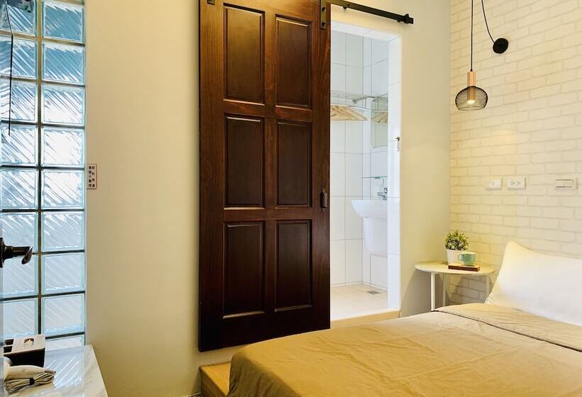 پانسیون Oyaji Guesthouse