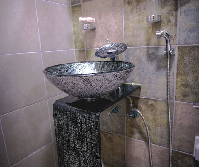 膳宿费 Private Family Homestay   Farm Square