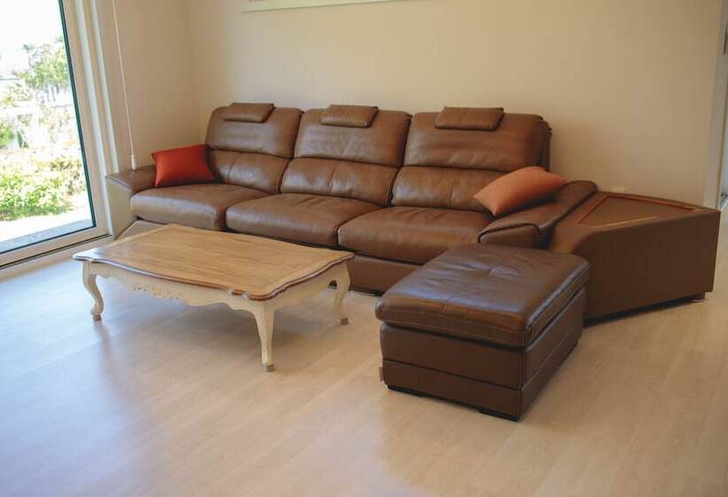 膳宿费 Private Family Homestay   Farm Square