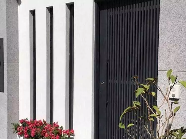 پانسیون The Wus