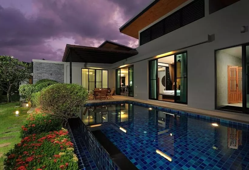 Villa Nias