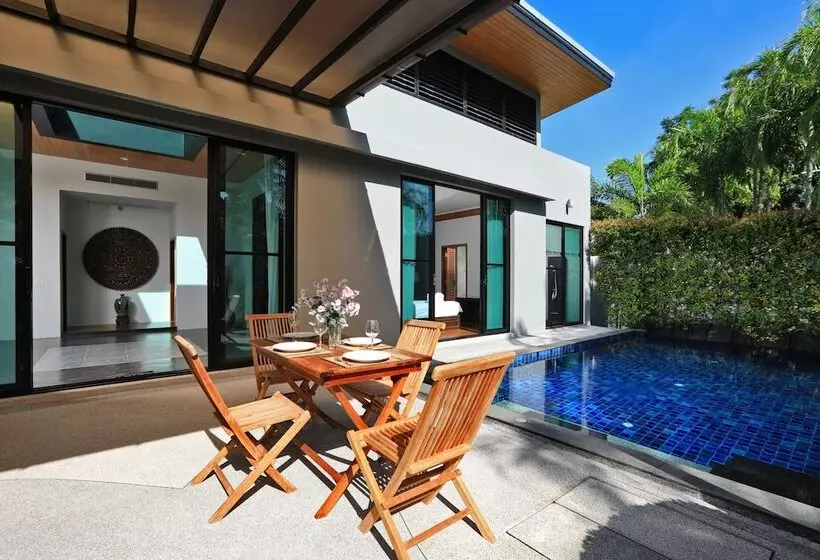 Villa Nias