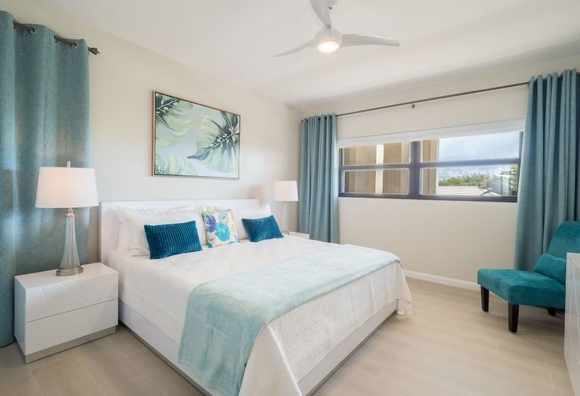 Casa Caribe Condominiums Unit 21