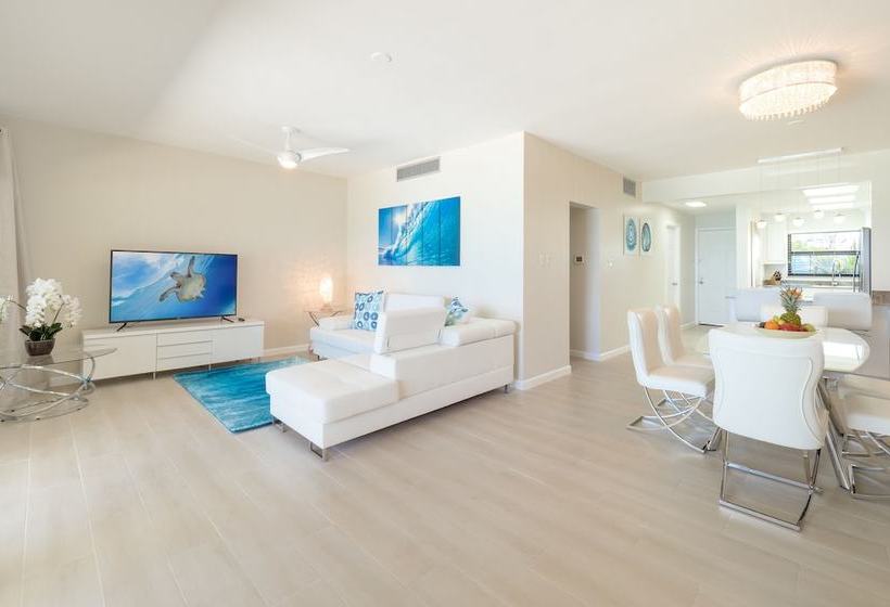 Casa Caribe Condominiums Unit 21