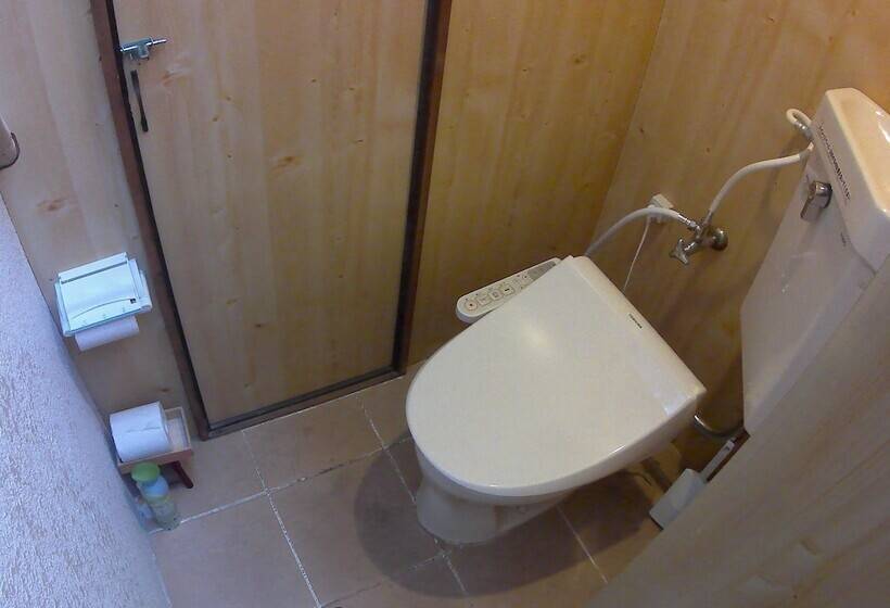 Guest House In Amami Ryoufuu   Hostel