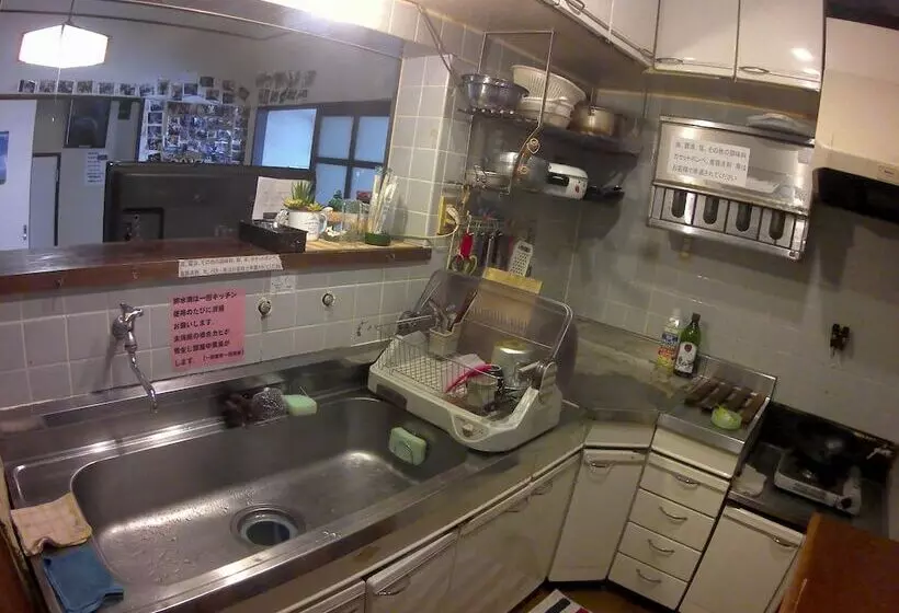 Guest House In Amami Ryoufuu   Hostel
