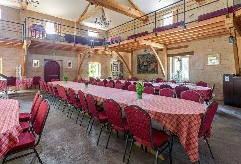 ホテル Château Lacaze