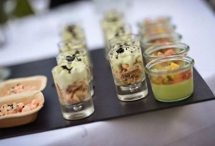 ホテル Château Lacaze