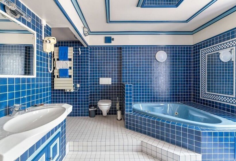 فندق Château Lacaze