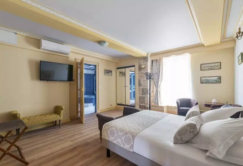 ホテル Château Lacaze