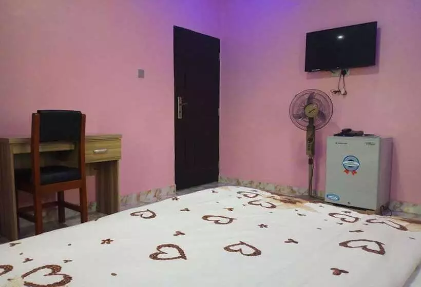 ホテル De Maria Inn