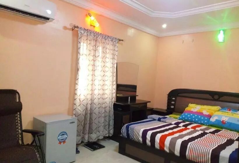 ホテル De Maria Inn