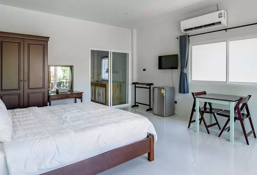 هتل Lay Back Villa