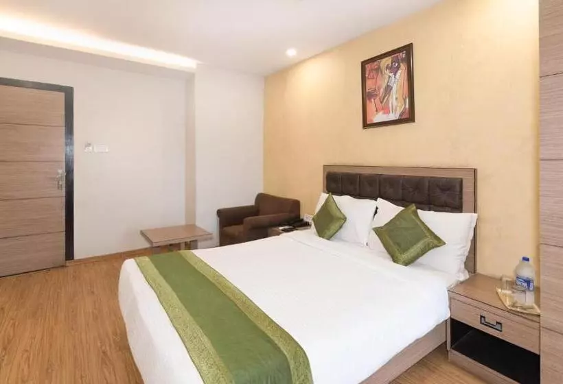 هتل Treebo Pal Comfort