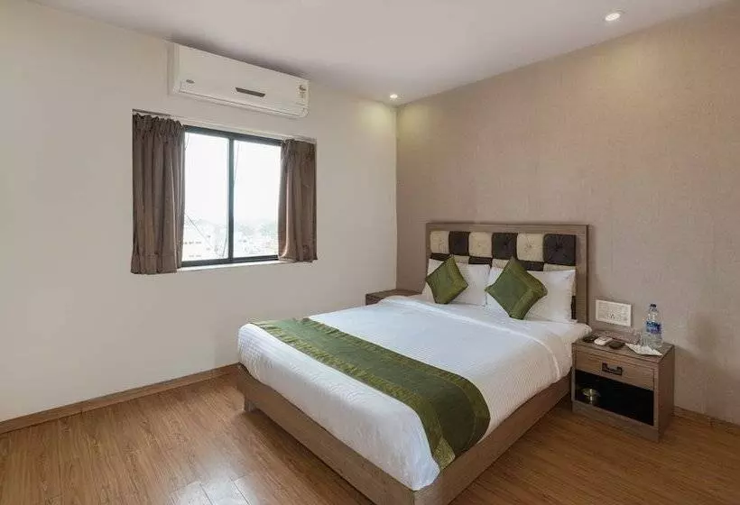 هتل Treebo Pal Comfort