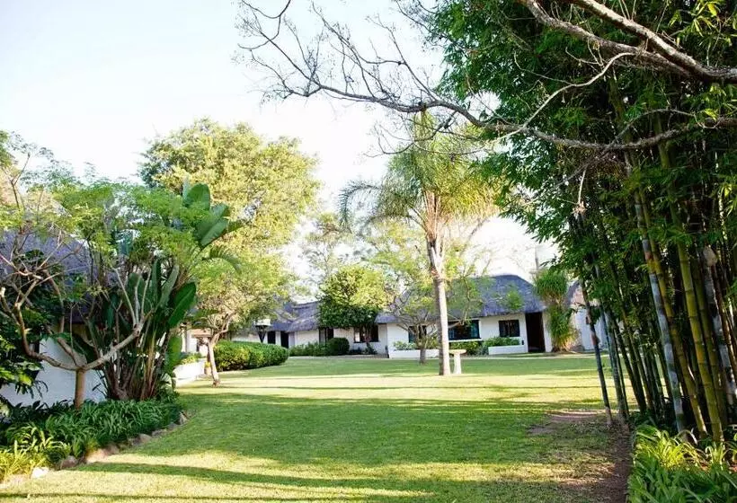 Lalapanzi Hotel & Conference Centre