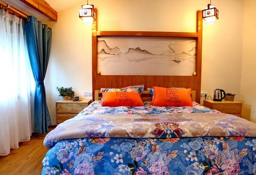Ling Jing Boutiqu Inn