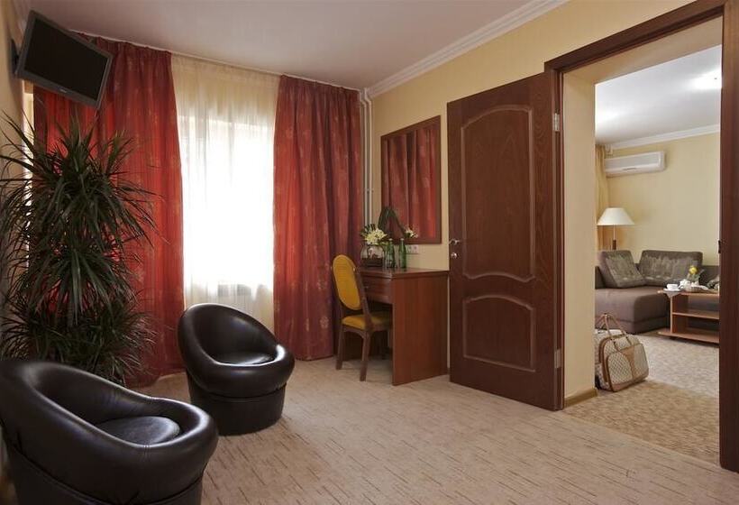 Okhotnik Hotel & Spa