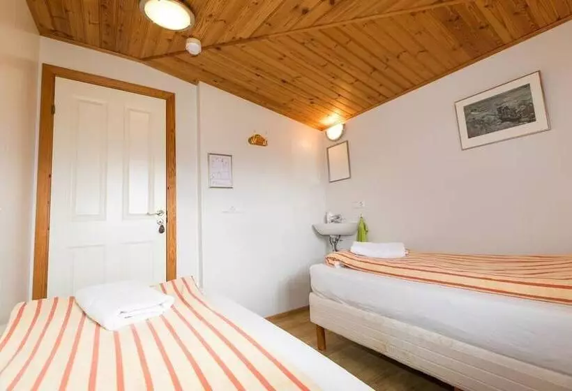 پانسیون Grímstunga Guesthouse