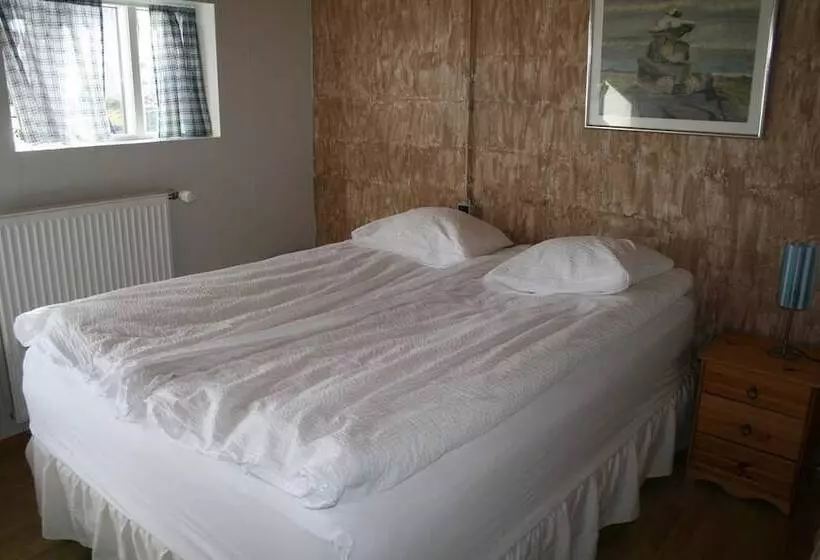 پانسیون Grímstunga Guesthouse