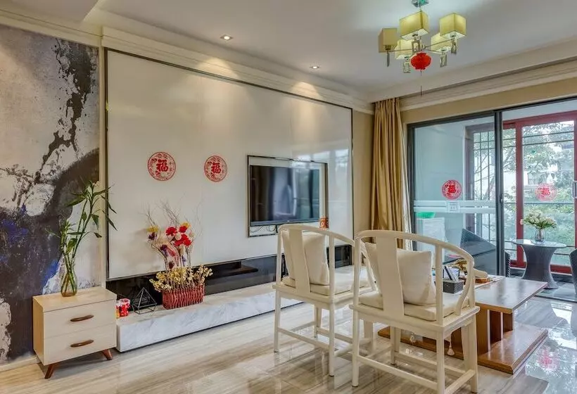 ペンション Tengchong Two Suite Guesthouse