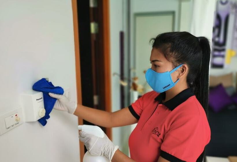 Thai Balinese Boutique Villa Alex In Rawai, 3br, Private Pool