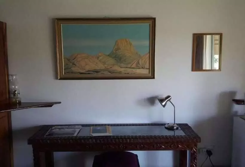 هتل Caprivi River Lodge