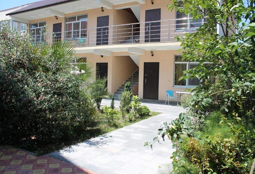 בית מלון כפרי Alina Guest House