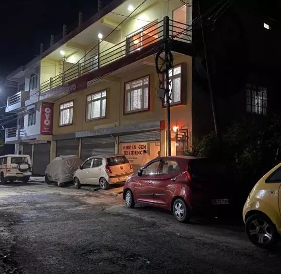 ホテル Hidden Gem Residency
