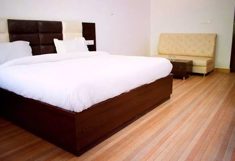 Hotel Neer Buddha
