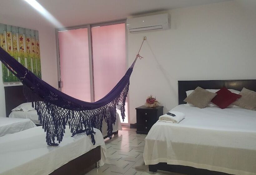 Hotel Progreso Plaza