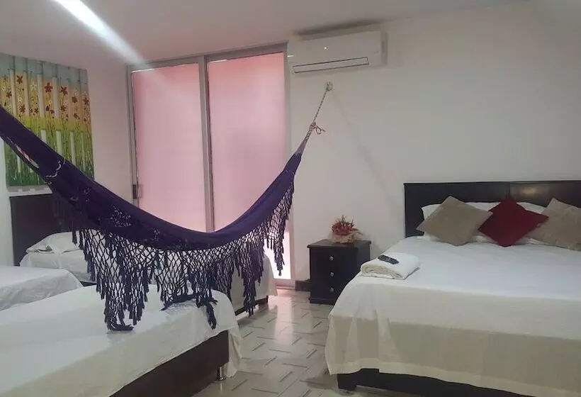 Hotel Progreso Plaza