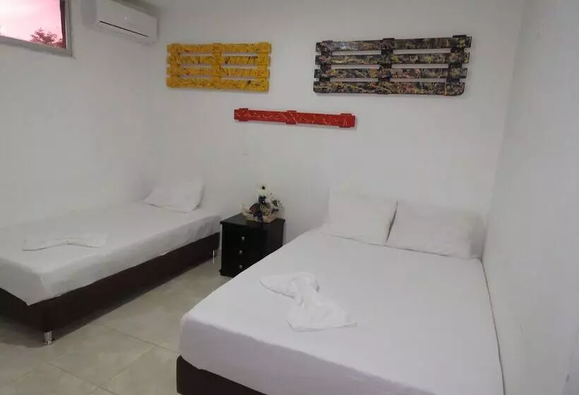 Hotel Progreso Plaza