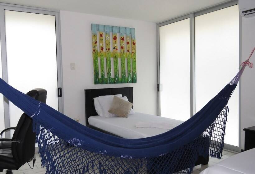 هتل Progreso Plaza