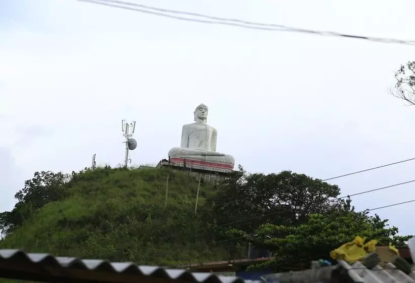 هتل Sandalu Kithulgala