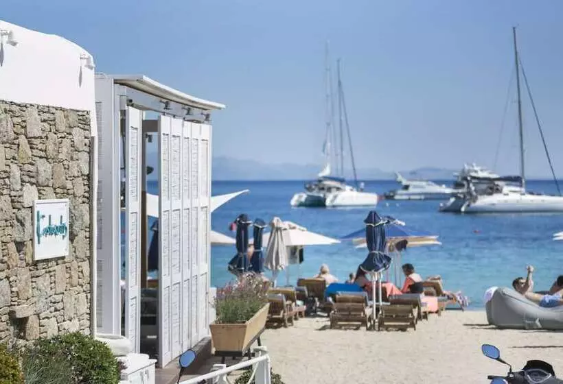 Kostantis Summer Villas And Suites