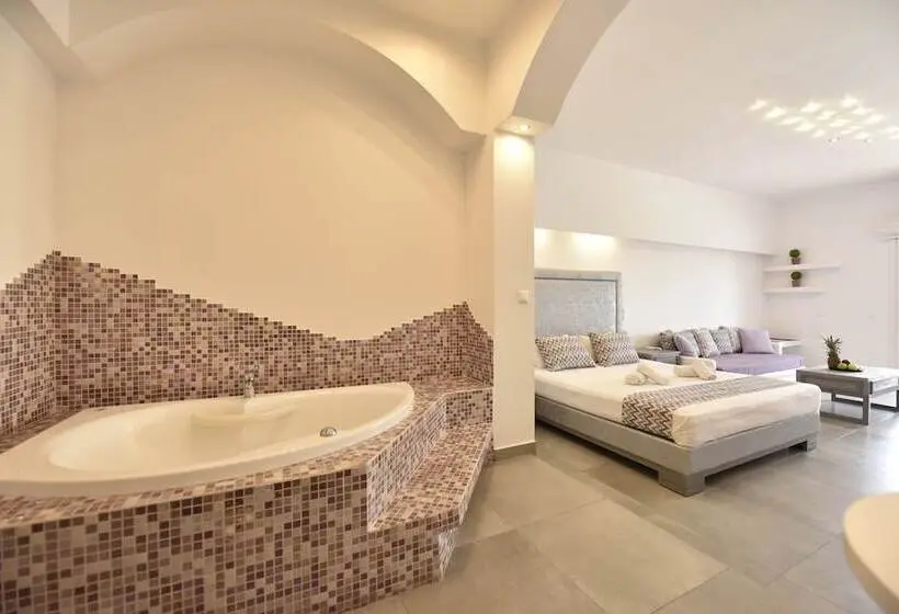 ペンション Queen Boutique Suites