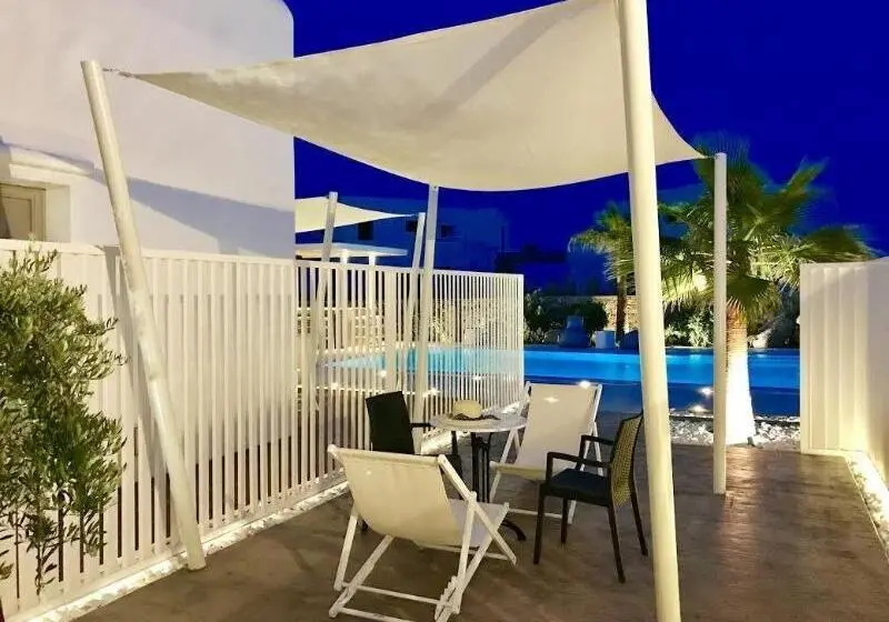 ペンション Queen Boutique Suites