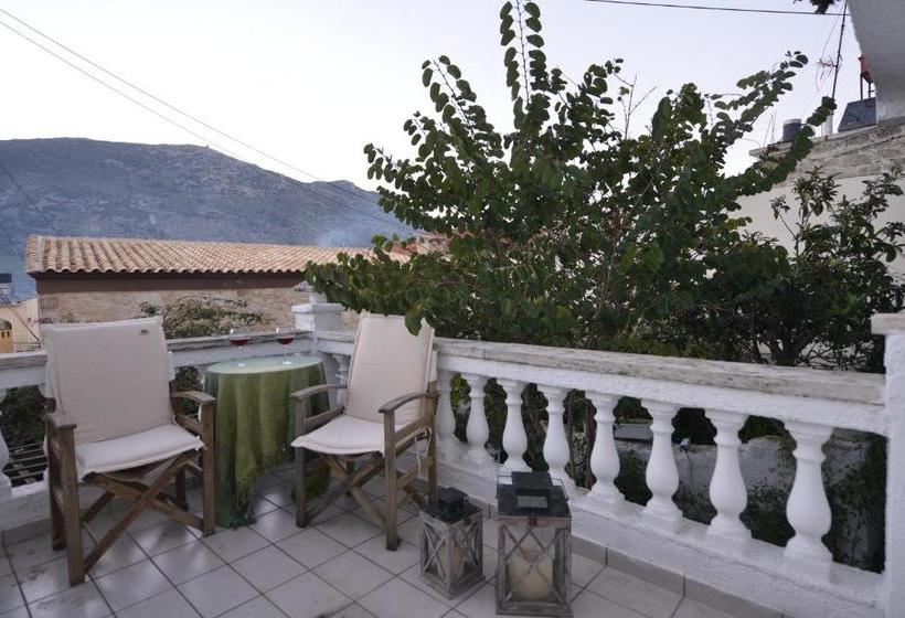 Troullos Traditional Homes