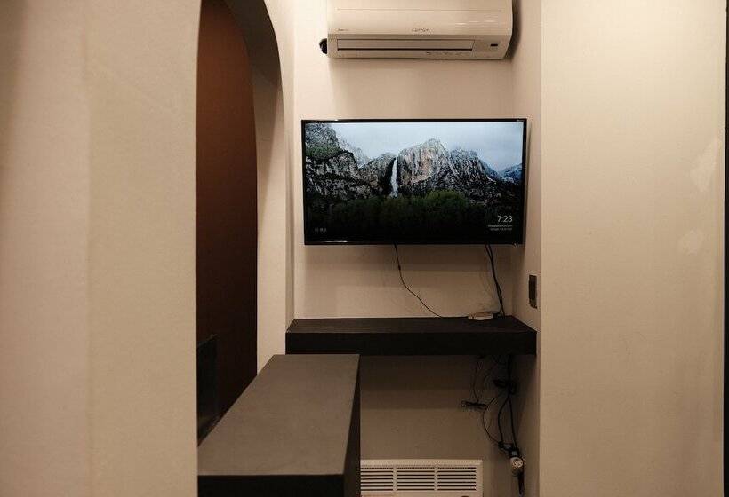 旅馆 The Capsule Myeongdong