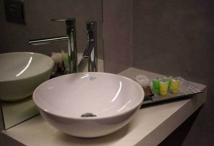 Angelo Del Arte Estate