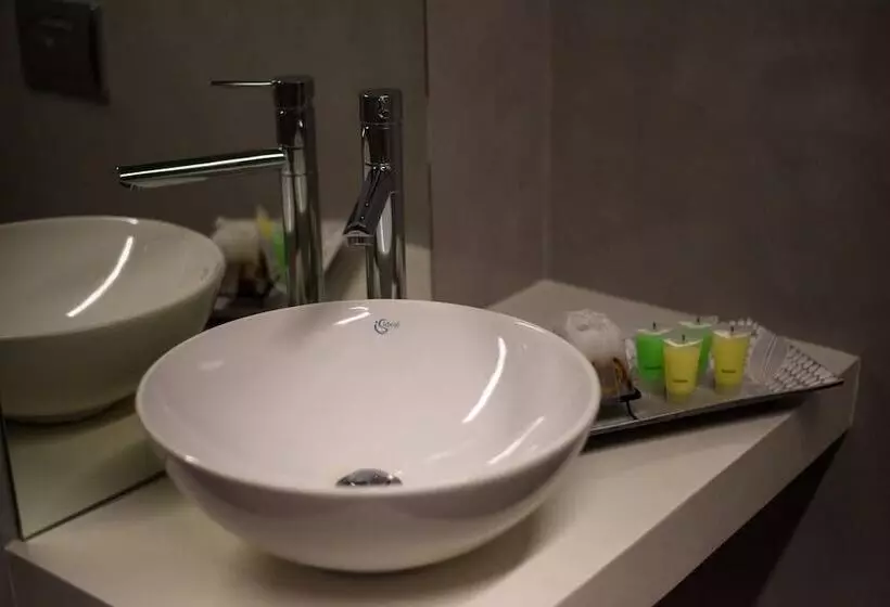 Angelo Del Arte Estate