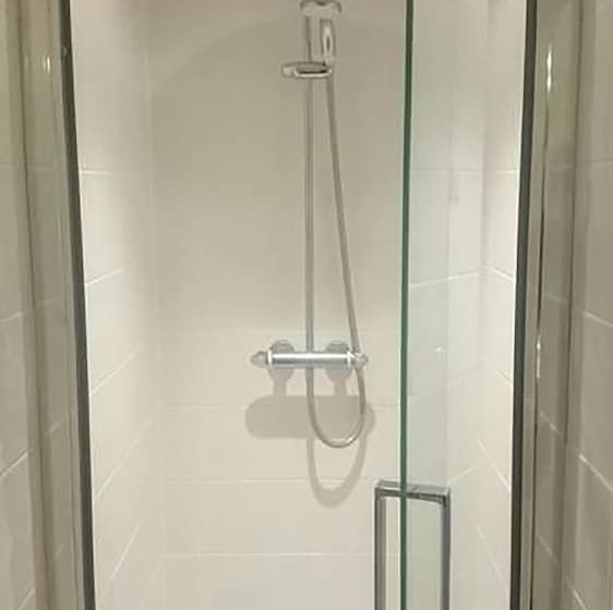 مبيت وإفطار Dan's Homestay