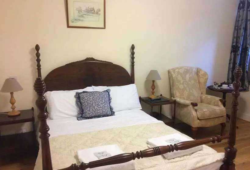 Aamiaismajoitus (B&B) Swan Inn