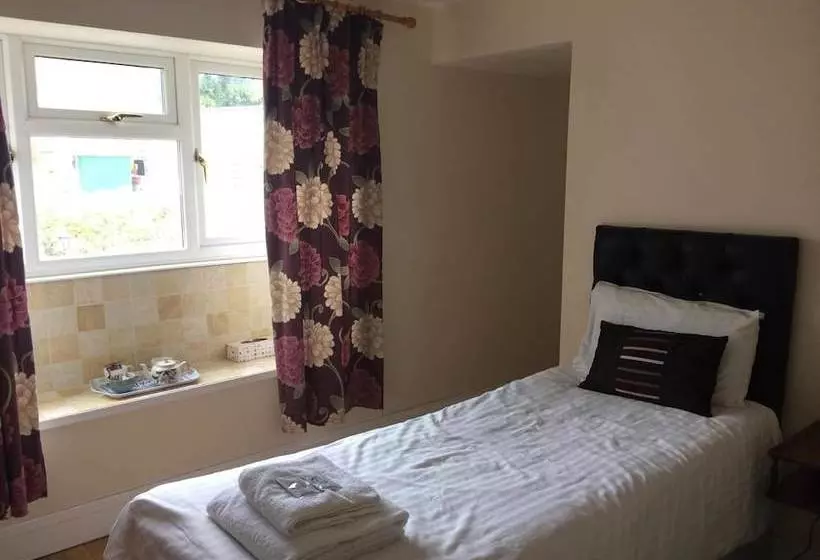 Aamiaismajoitus (B&B) Swan Inn