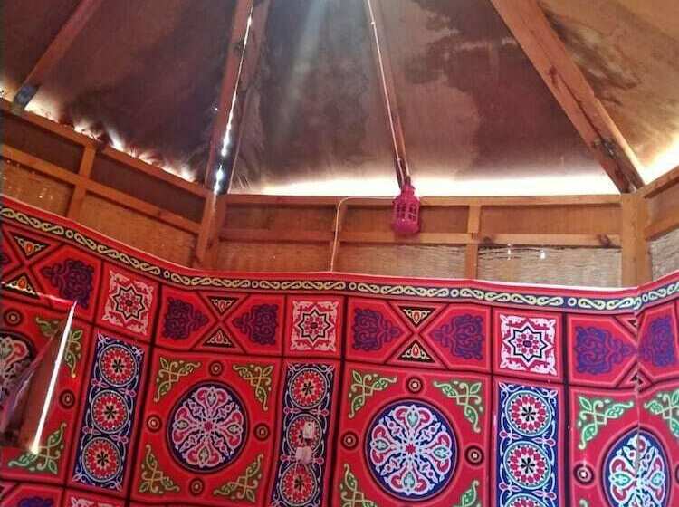 هتل Banana Beach Camp